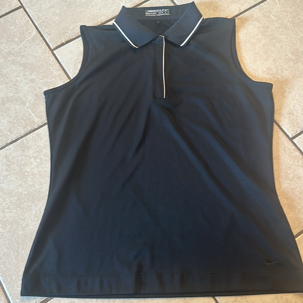 Women’s Nike Golf Sleeveless Top Medium